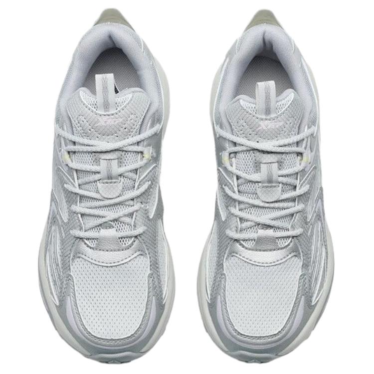 XTEP Creation 4.0 Low top Outdoor Shoes Women’s Silver