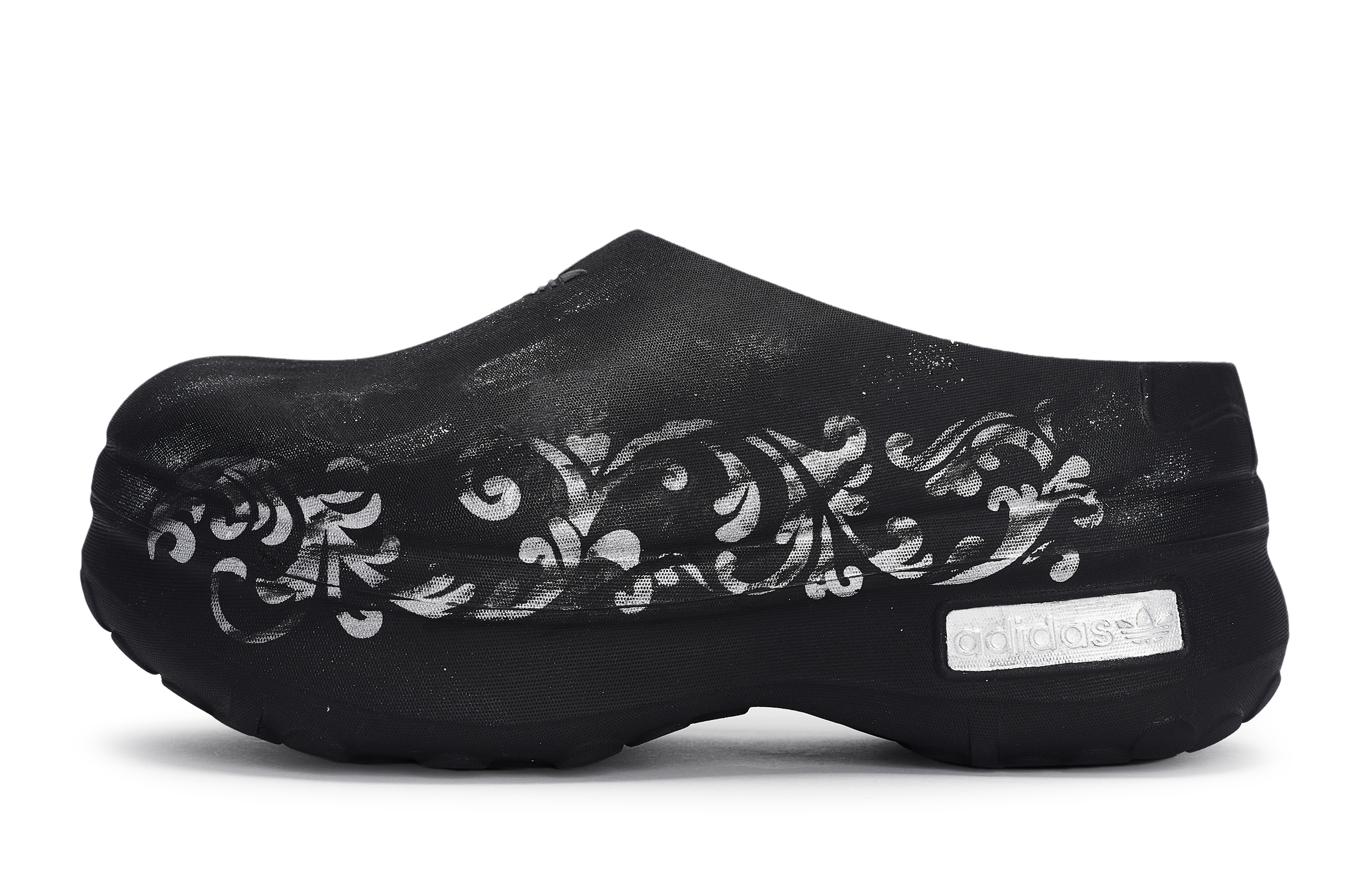 Adidas Originals AdiFOM Stan Smith Mule Abrasion Resistant Closed Toe Slippers Women's Black Silver