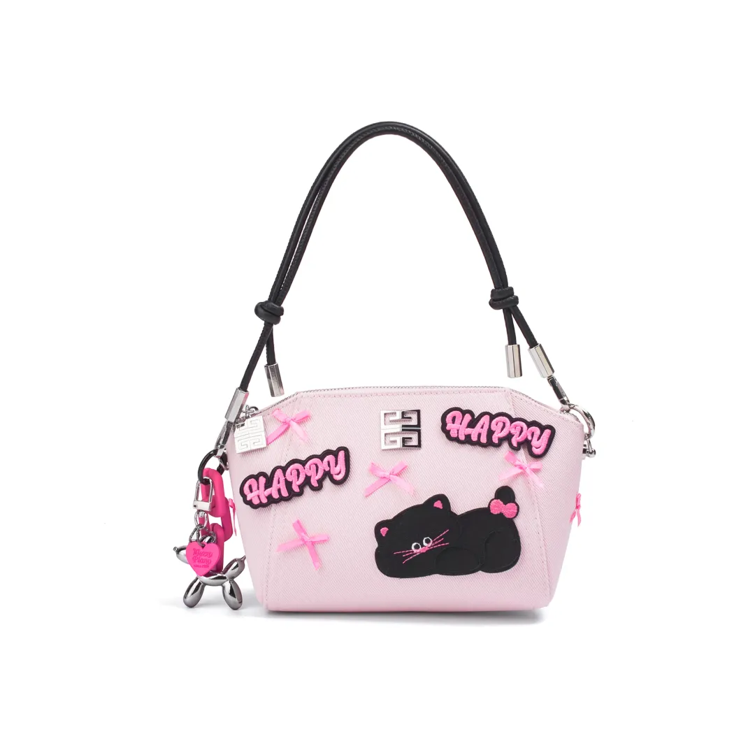 Givenchy Makeup & Toiletry Bags Women's