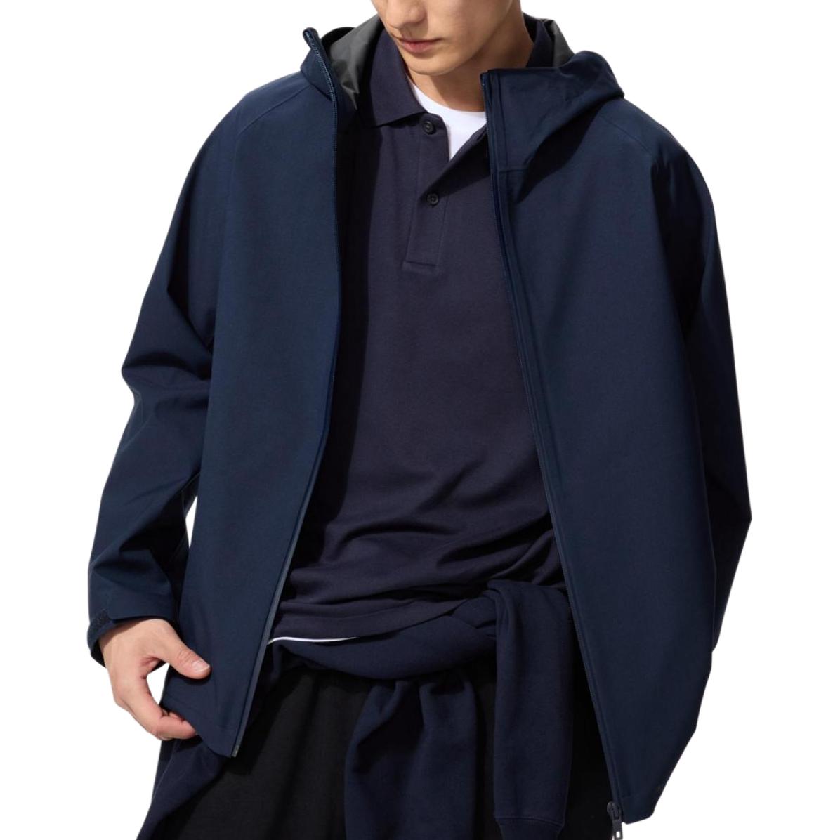 Мужская куртка UNIQLO функциональная (синяя)