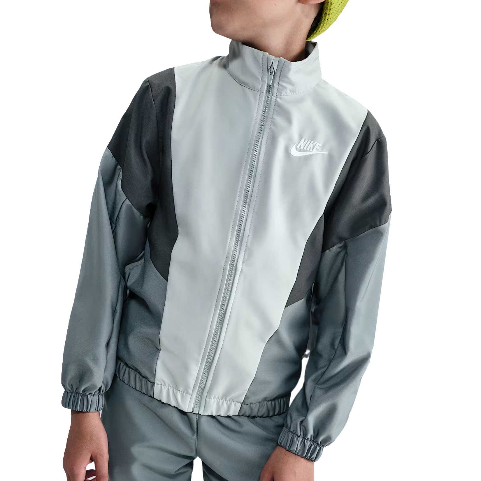 Детский спортивный костюм Nike Sportswear (серо-черный) — фото 4