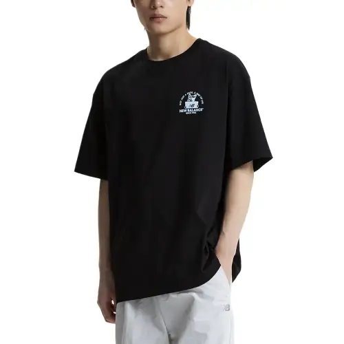 New Balance SEMI Over FIT UNI FRIENDS SHOEBOX T Shirt Unisex Black