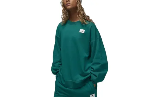 Jordan Sweatshirts Women's Green Crew Neck Moderate Regular