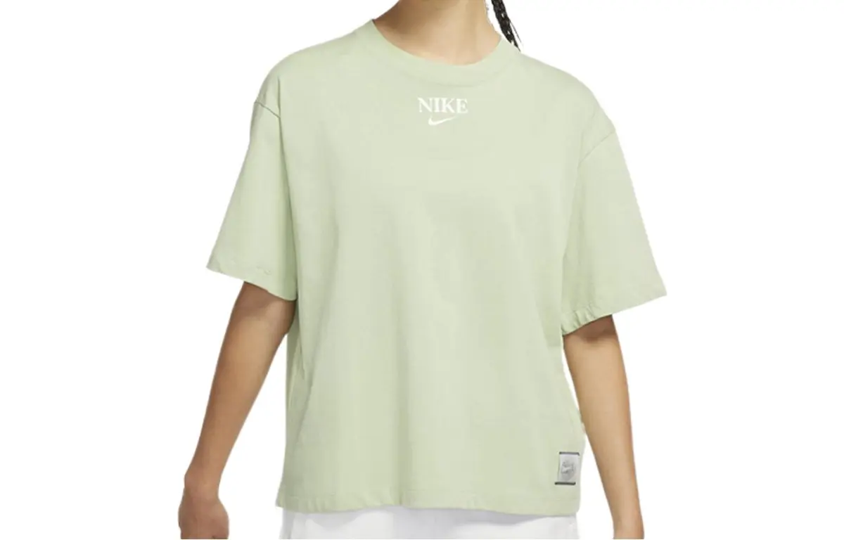 Nike T-Shirts Women's Melon Green Crew Neck Moderate Straight Fit