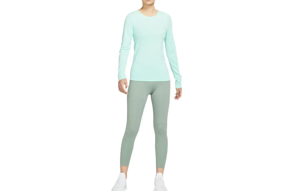 Nike T-Shirts Women's Green Crew Neck Moderate