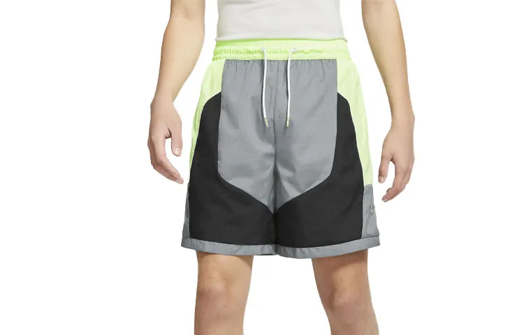 Nike Sports Shorts Men's Multicolor Moderate
