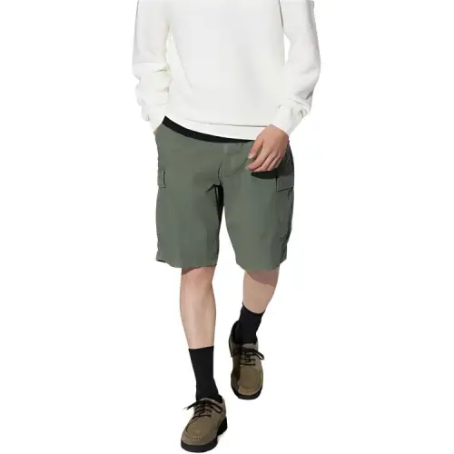 UNIQLO Cargo Shorts Unisex Olive
