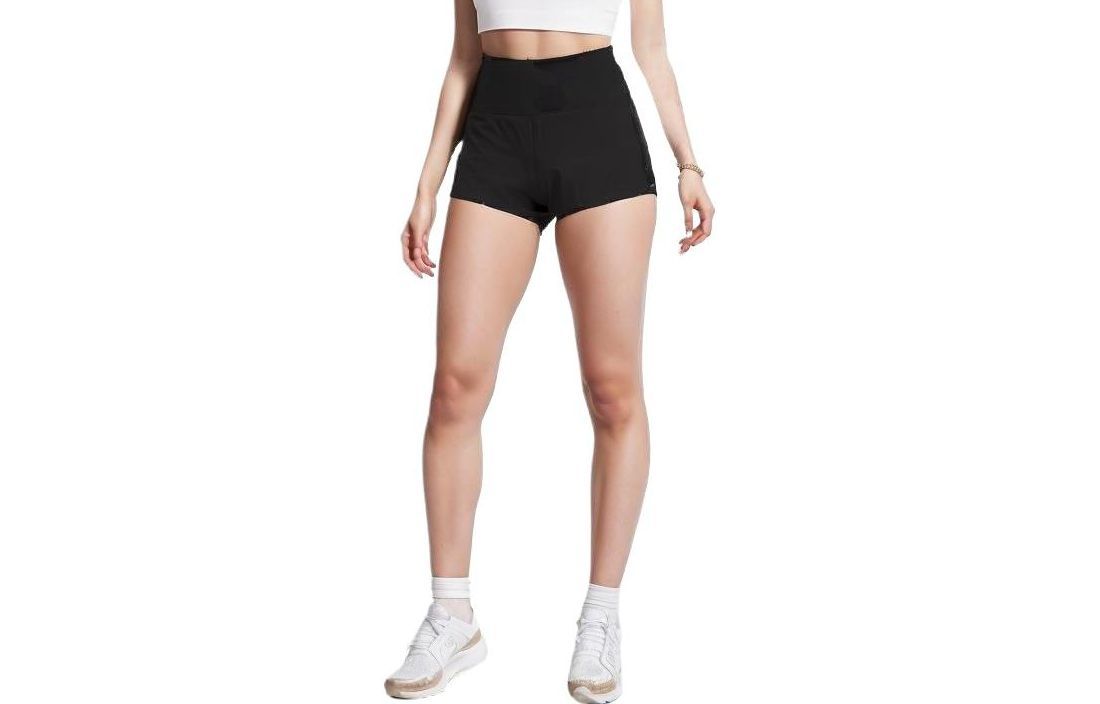 Lululemon Speed Up Sports Shorts Women’s