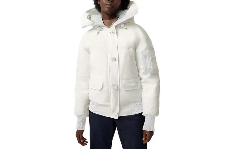 Canada Goose Chilliwack Collection Down Jacket Pilot Jacket Women's White