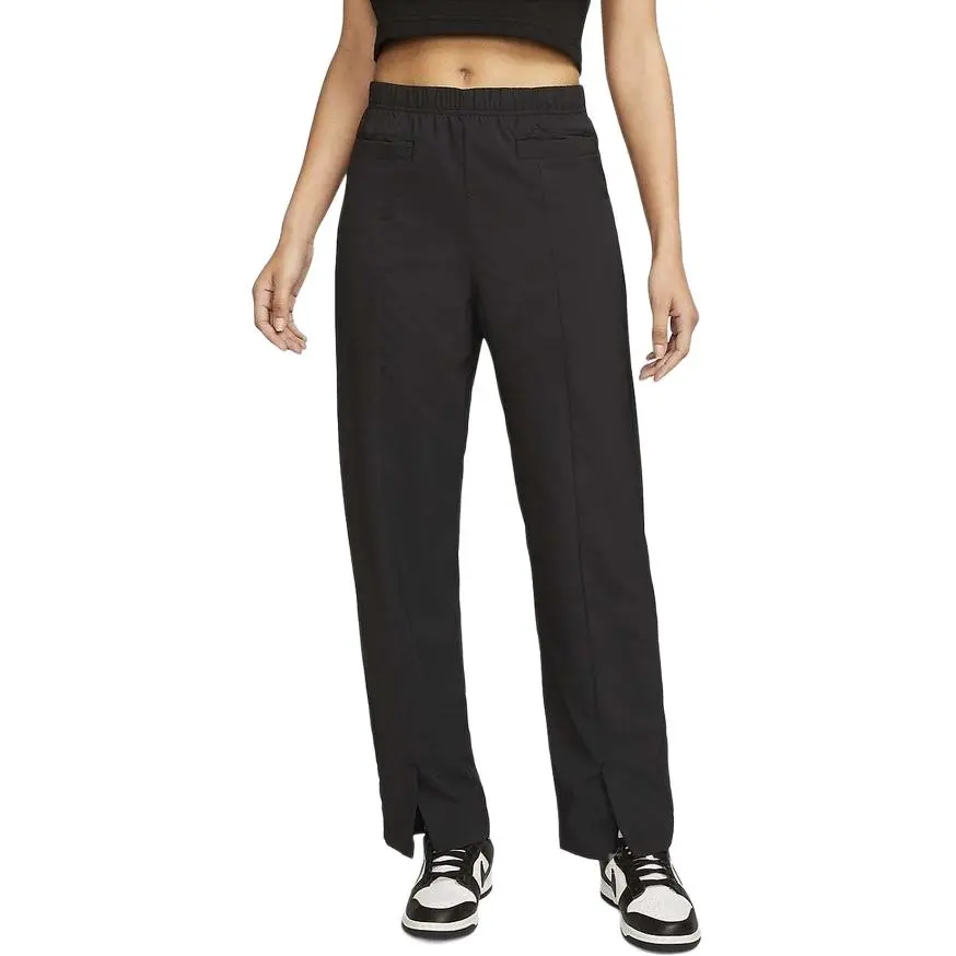 Nike Casual Pants Women's Black Moderate Straight Fit Pants