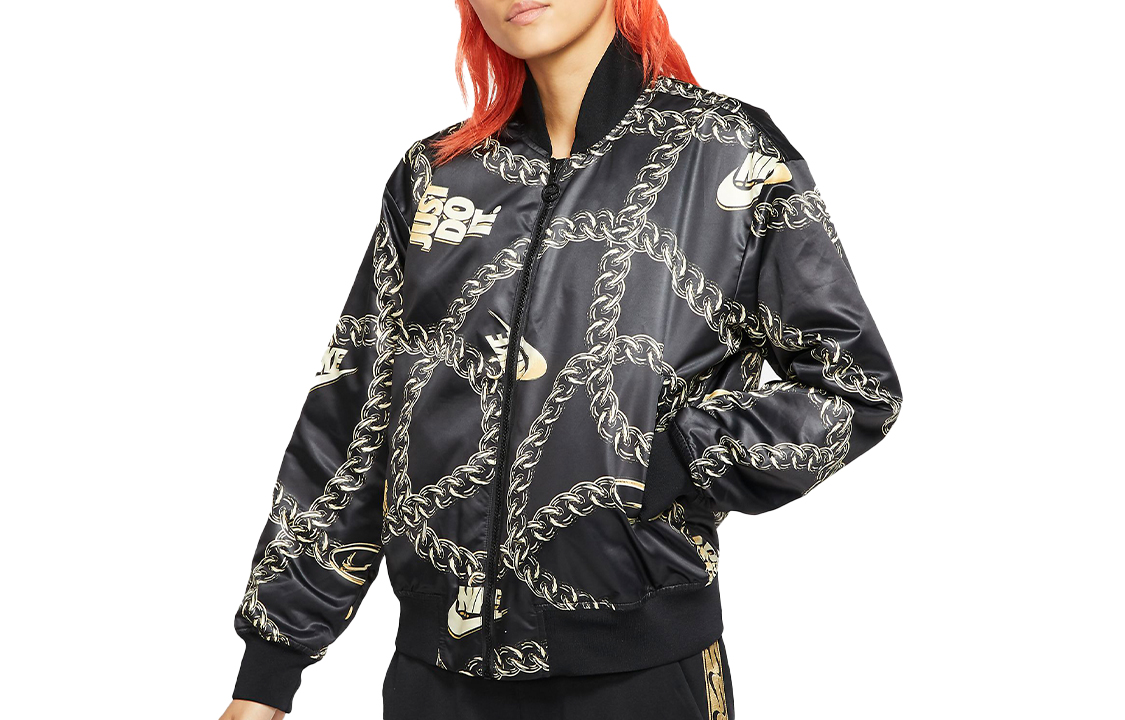 Женская куртка Nike Sportswear Synthetic Fill Icon Clash (черная) — фото 4