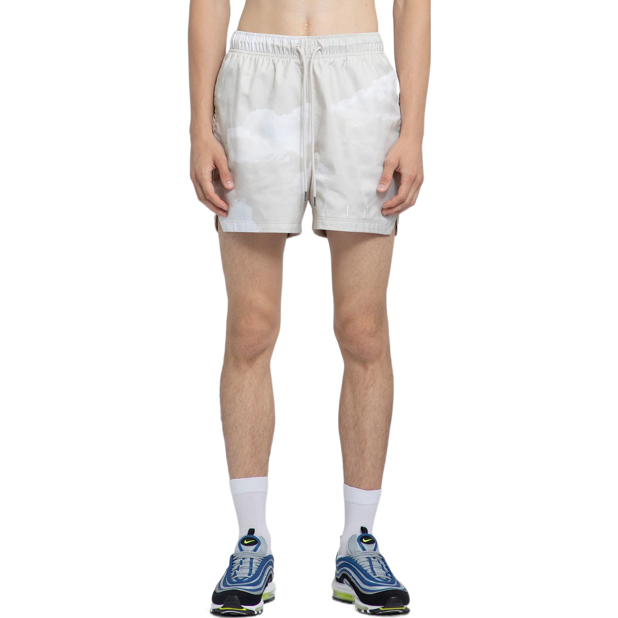 Jordan Sports Shorts Men’s White Moderate