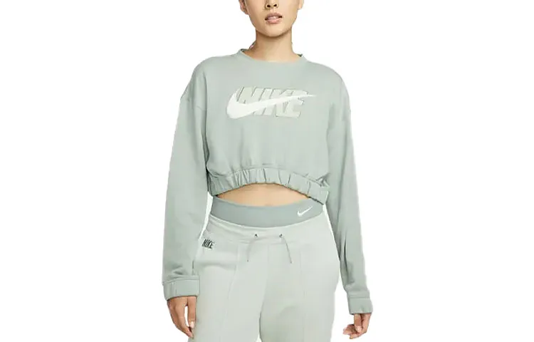 Nike Sweatshirts Women's Green Crew Neck Moderate Straight Fit