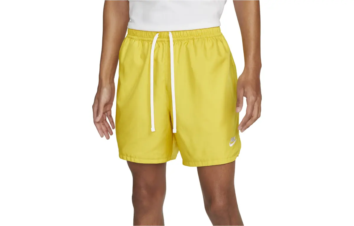 Nike Casual Shorts Men's Yellow Moderate
