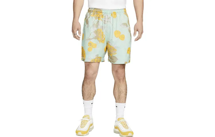Nike Casual Shorts Men's Enamel Green Moderate