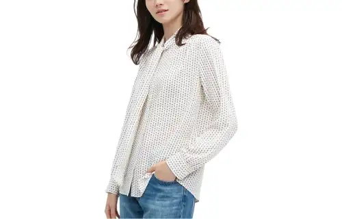 UNIQLO Shirts Women's Ivory Lapel Moderate Other