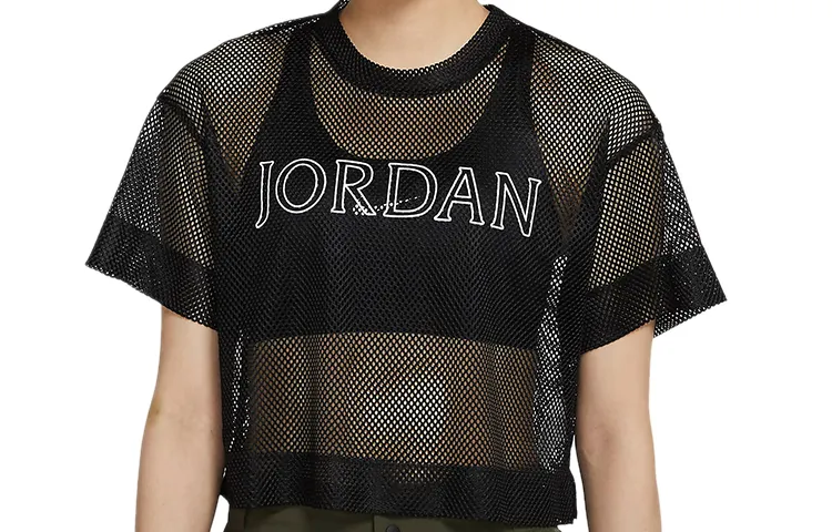 Jordan Crop Tops Women's Black Crew Neck Moderate