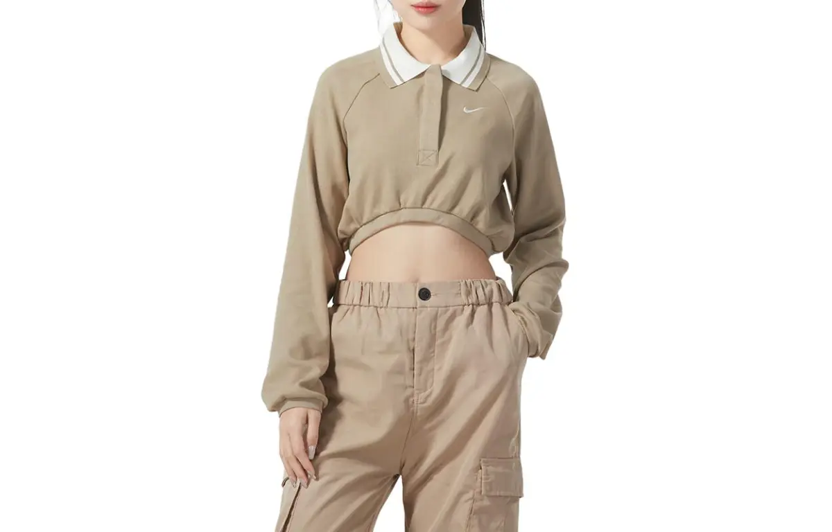 Nike T-Shirts Women's Khaki Lapel Moderate Other