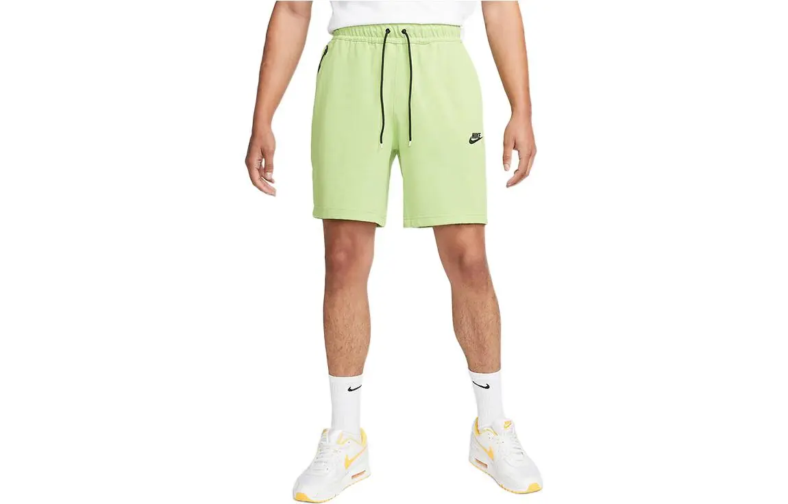 Nike Casual Shorts Men's Green Moderate