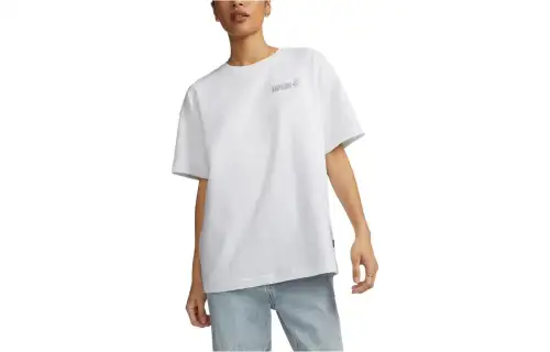 Converse T Shirts Women's White Crew Neck Moderate Straight Fit