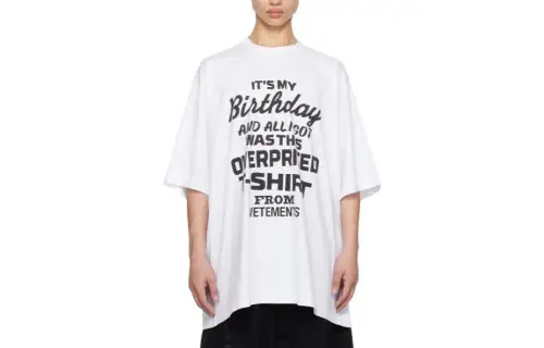 Vetements T Shirts Men's White Crew Neck Moderate Straight Fit
