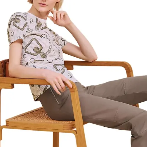HERMES T Shirts Women's White Crew Neck Moderate Straight Fit