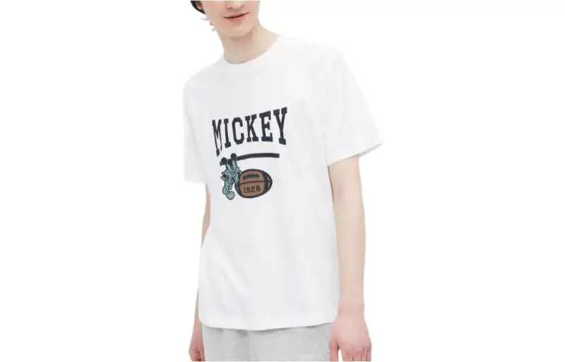 UNIQLO SS22 T Shirt Unisex White