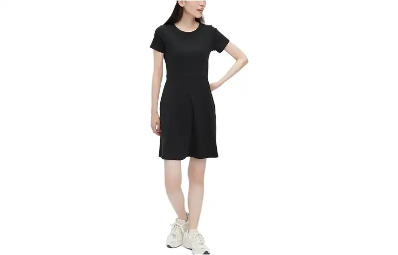 UNIQLO Short Sleeved Dresses Women's Black Crew Neck Moderate Short