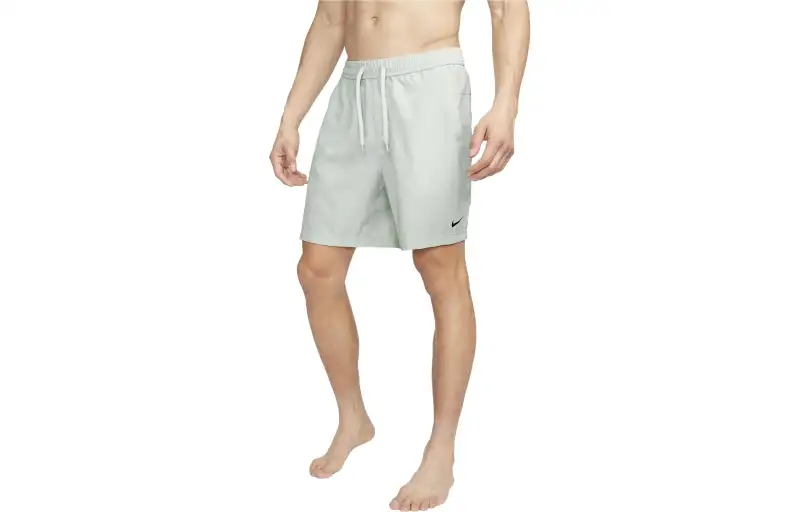 Nike Sports Shorts Men's Light Silver Moderate