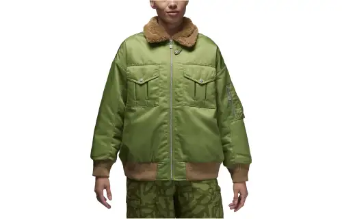 Jordan Jackets Women's Green Crew Neck Moderate
