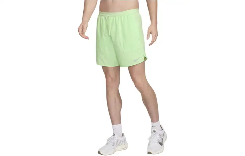 Nike Stride Casual Shorts Men's Vapor Green