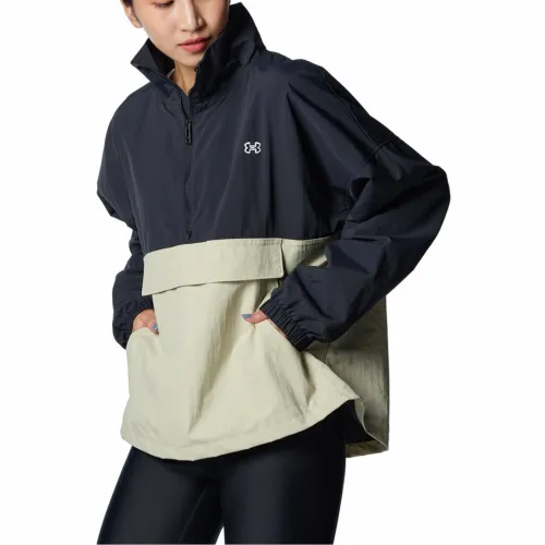 Under Armour Jacket Women's Black
