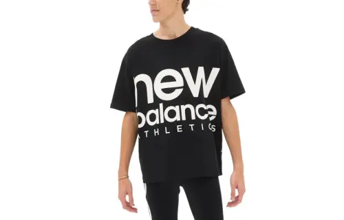 New Balance T Shirts Unisex Black Crew Neck Moderate Straight Fit