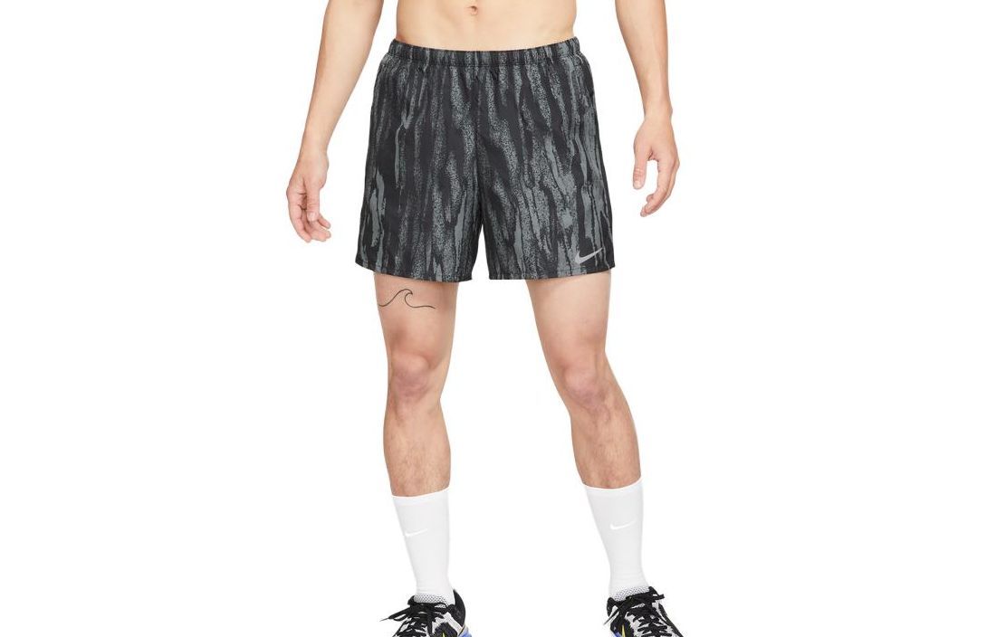 Nike Challenger Sports Shorts Men's Black Moderate