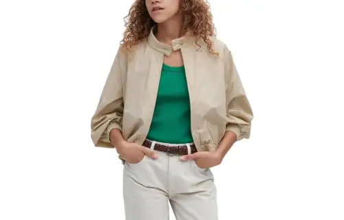 UNIQLO Jackets Women's Beige Turtleneck Moderate Other