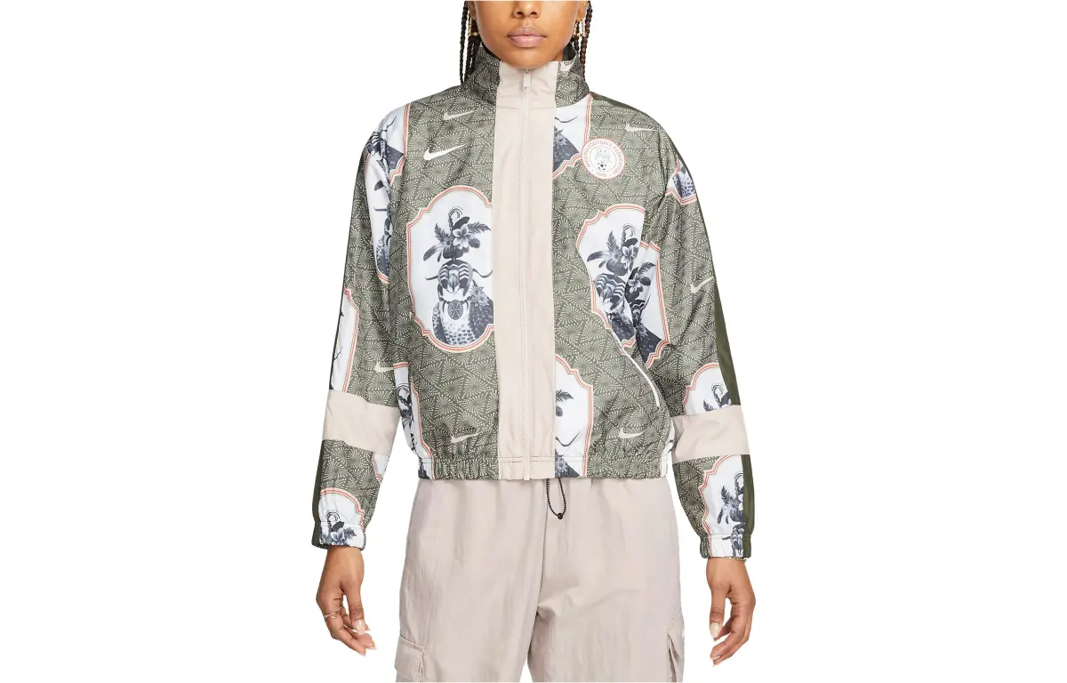 Nike Jackets Women's Khaki Stand Collar Moderate Other