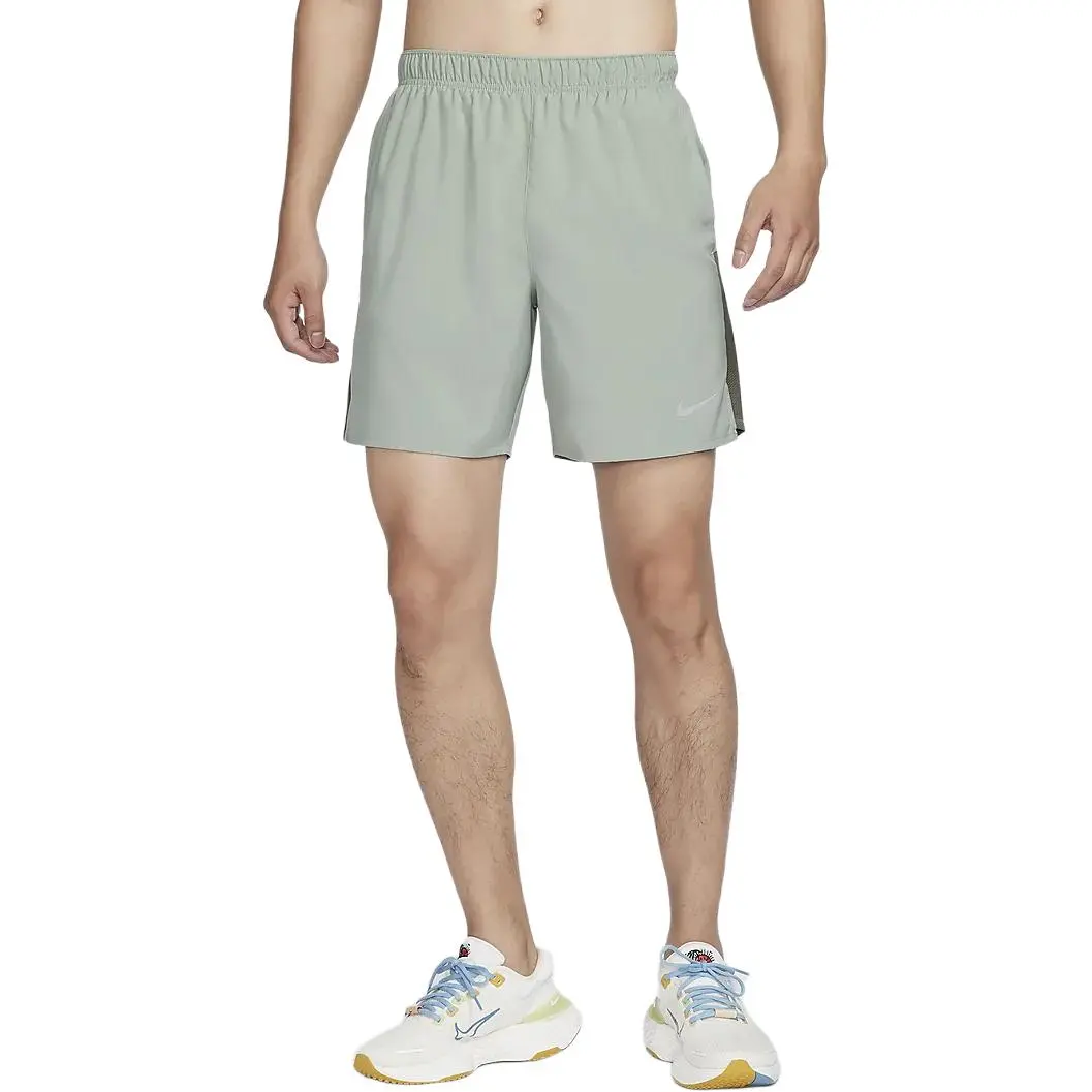 Nike Dri FitChallenger Casual Shorts Men's Horizon Green
