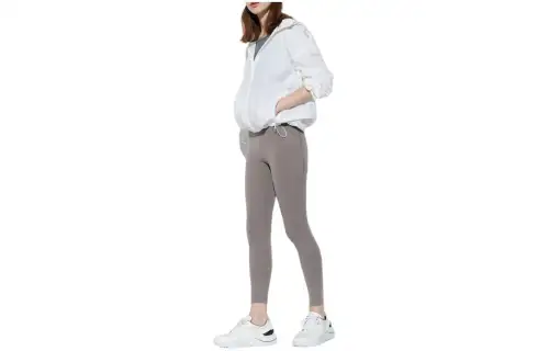 UNIQLO Sports Pants Women's Umber