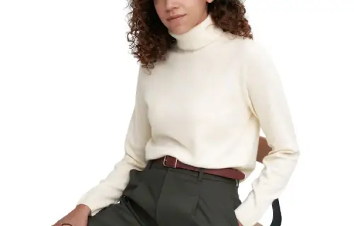 UNIQLO Knitwear Women's 01 Ivory Turtleneck Moderate Other