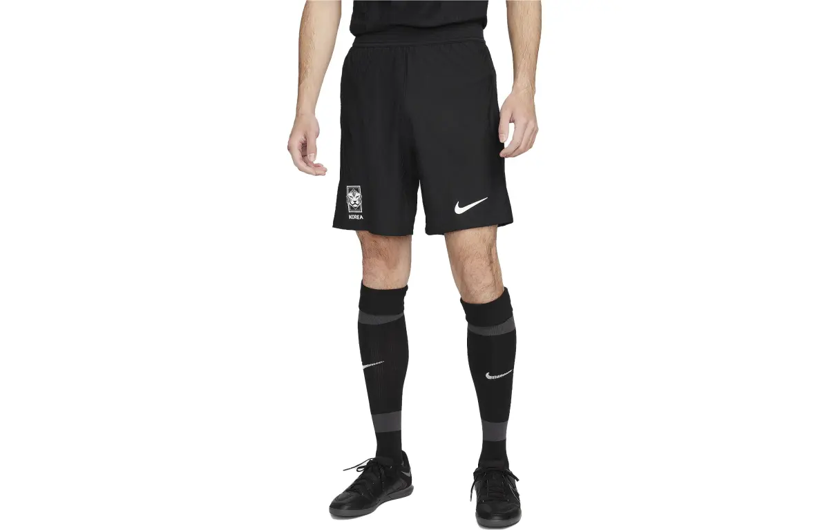 Nike Soccer Bottoms Men's Black Moderate Straight Fit Pants