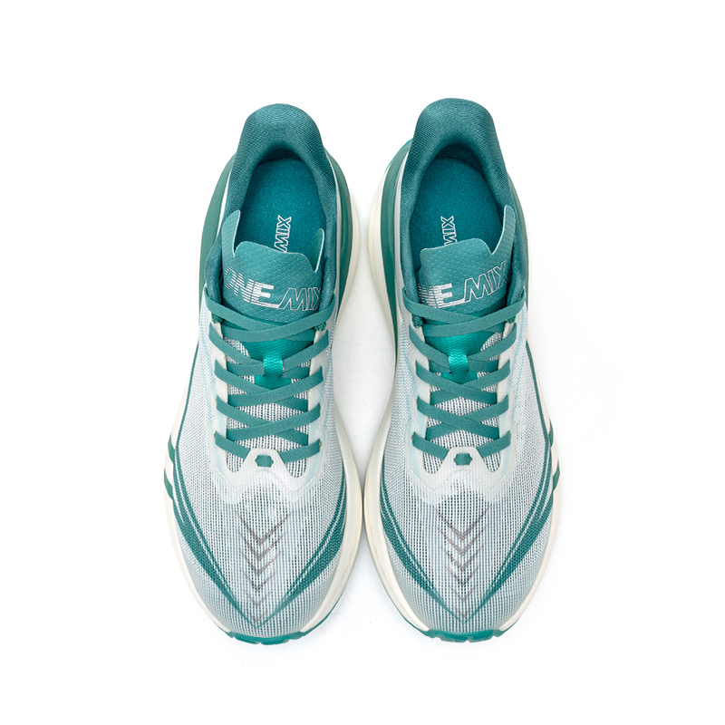 ONEMIX Treat Yourself Refreshing Running Shoes Unisex Light Inhale Green