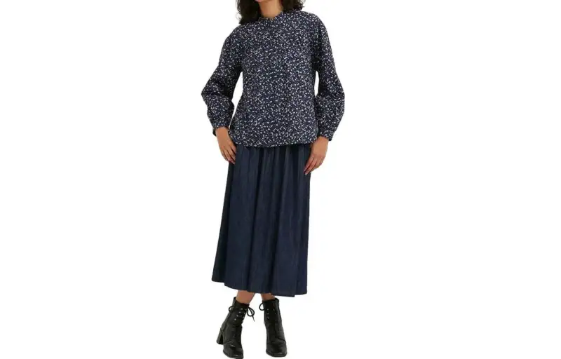 UNIQLO FW23 Shirt Women's Sea Blue
