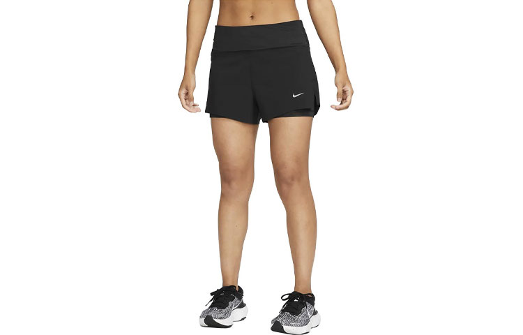 Nike Dri-FIT Swift Women's Mid-Rise 3" 2-in-1 Running Shorts With Pockets