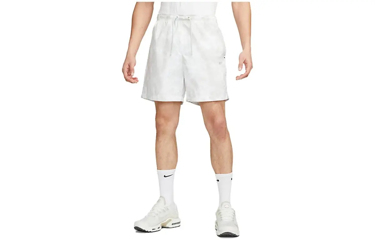 Nike Sports Shorts Men's White Moderate