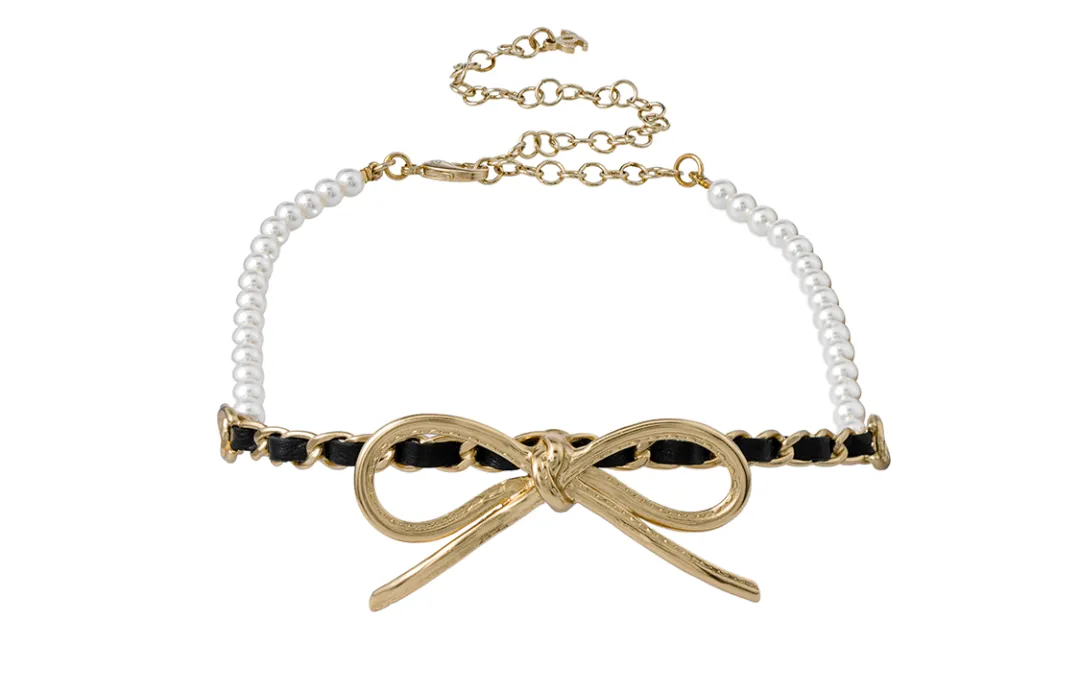 Chanel 2022 ribbon pearl necklace