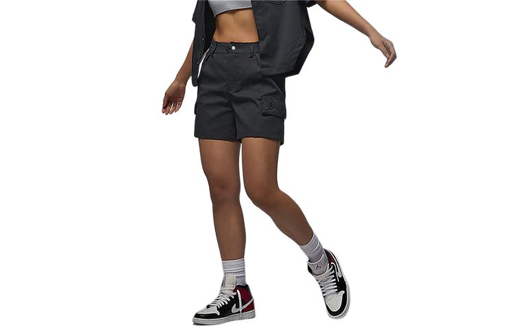 Женские шорты Nike (черные)