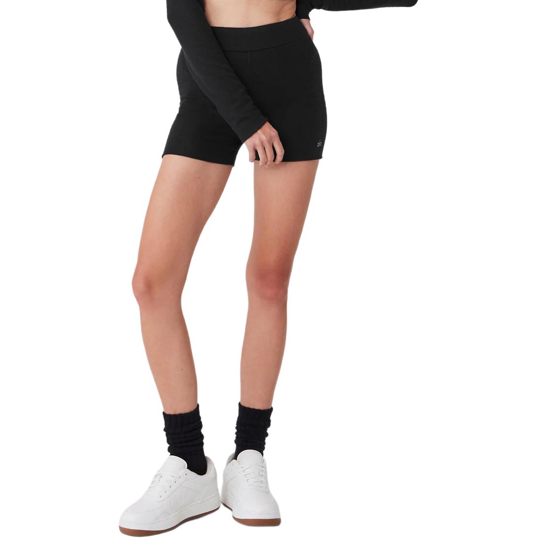 Alo Yoga Shorts Women’s Moderate