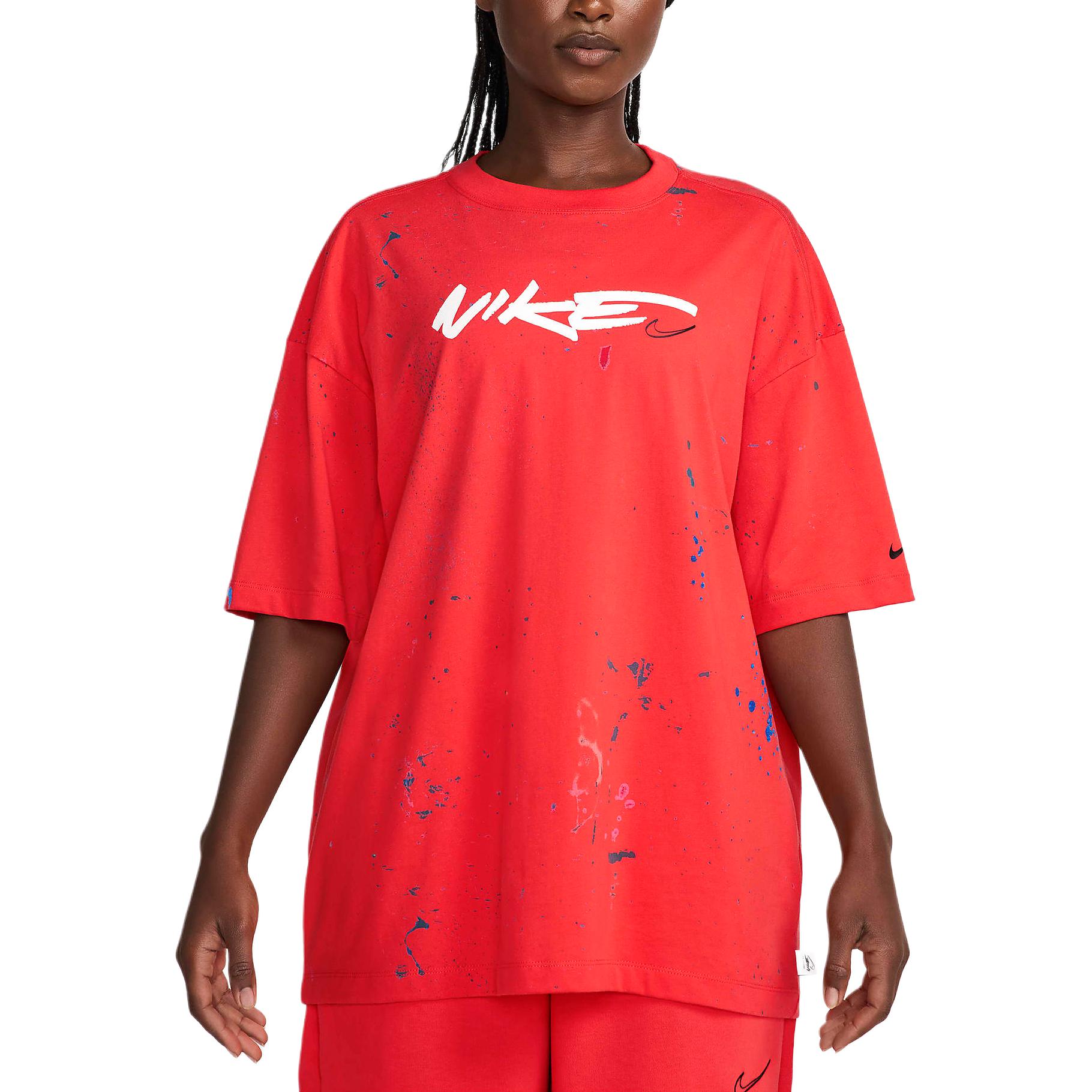 Nike Sportswear Breaking Women's Oversized Short-Sleeve T-Shirt