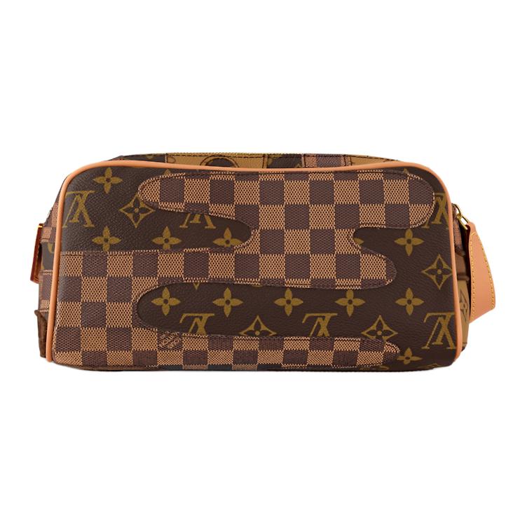 Мужская сумка Louis Vuitton LOUIS VUITTON x Nigo Dopp Kit Monogram Landscape (коричневая) — фото 3