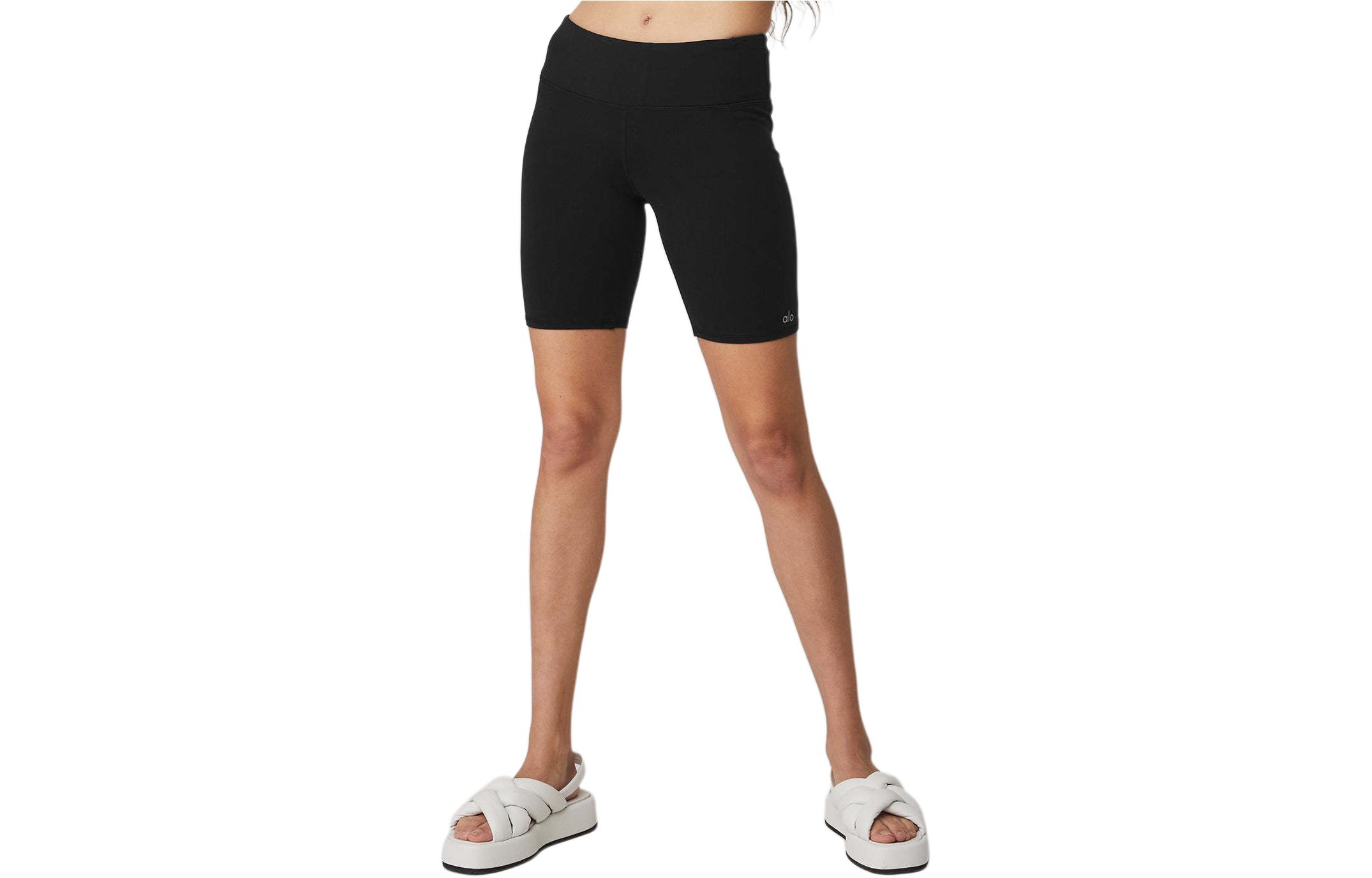 Alo Yoga Shorts Women’s Moderate